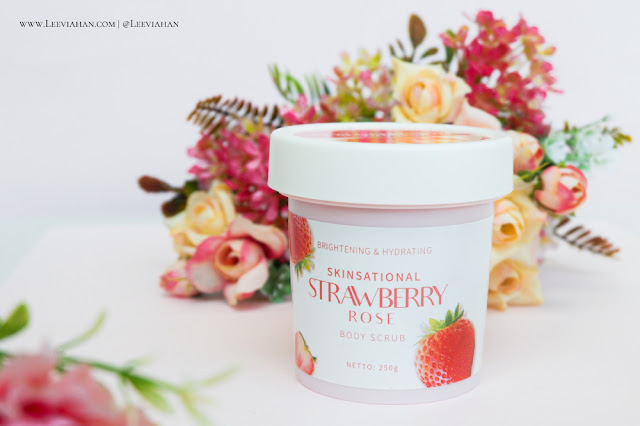 Y.O.U  Skinsational Strawberry Rose Body Scrub Review. Y.OU Cosmetics, Y.O.U Skincare, Y.O.U Body Care, Body Scrub, lulur lokal, Body scrub lokal, body scrub Y.O.U, Body scrub mencerahkan