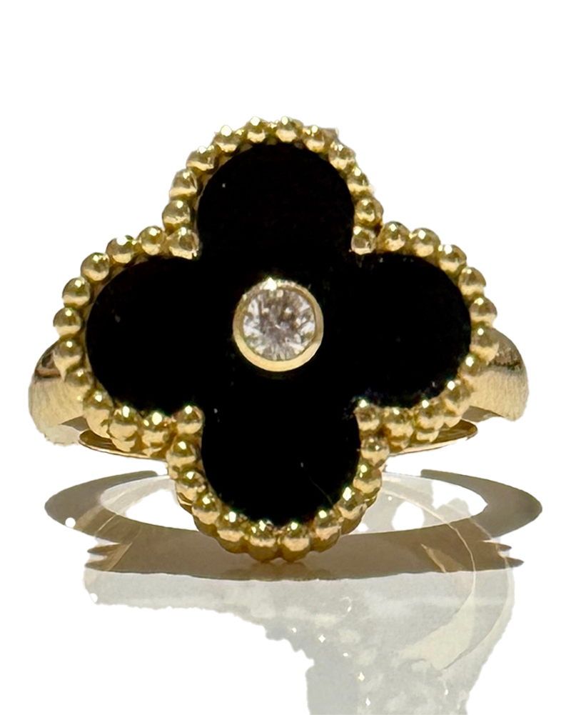 Van Cleef & Arpels Vintage Alhambra ring
