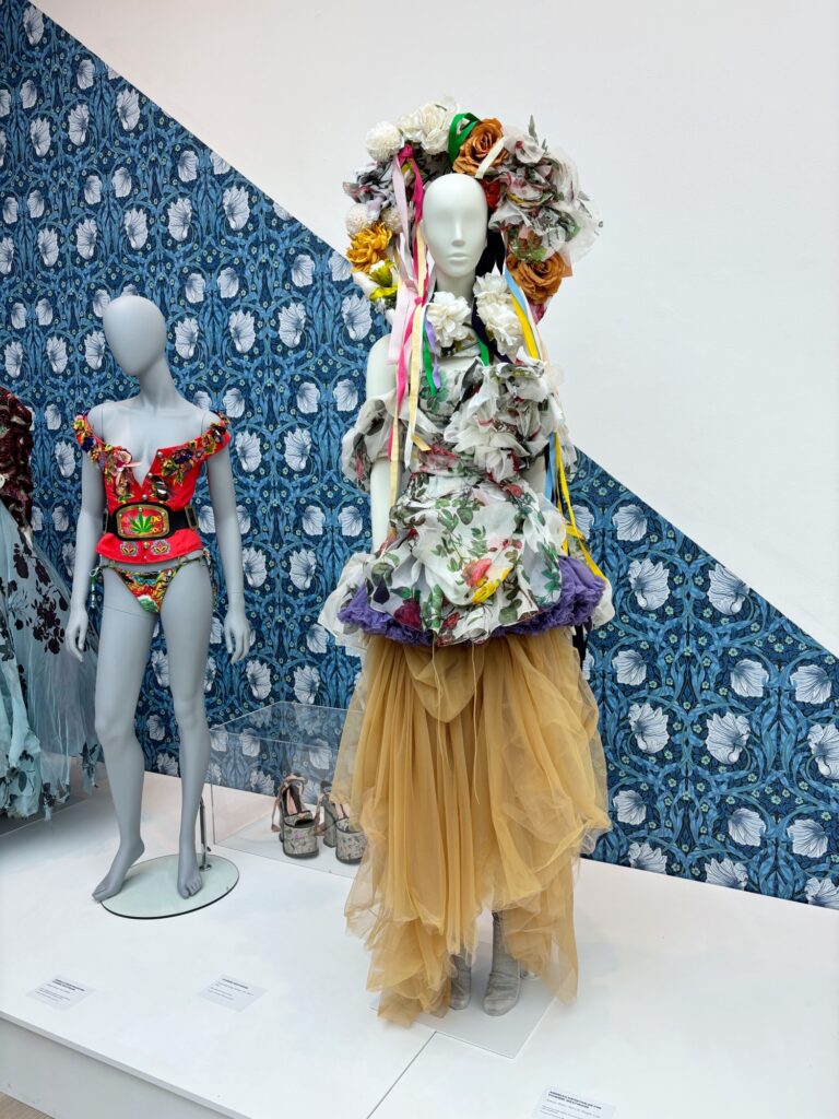 Vivienne-Westwood-Andreas-Kronthaler-AW21:22