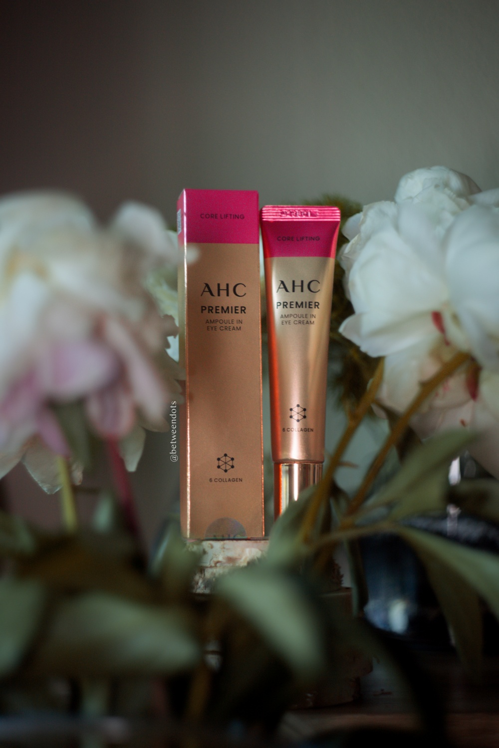 AHC Premier Eye Cream Core Lifting (Season 12)