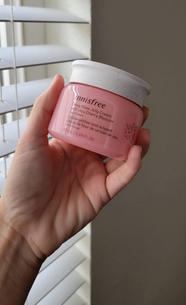 Innisfree cherry blossom jelly cream