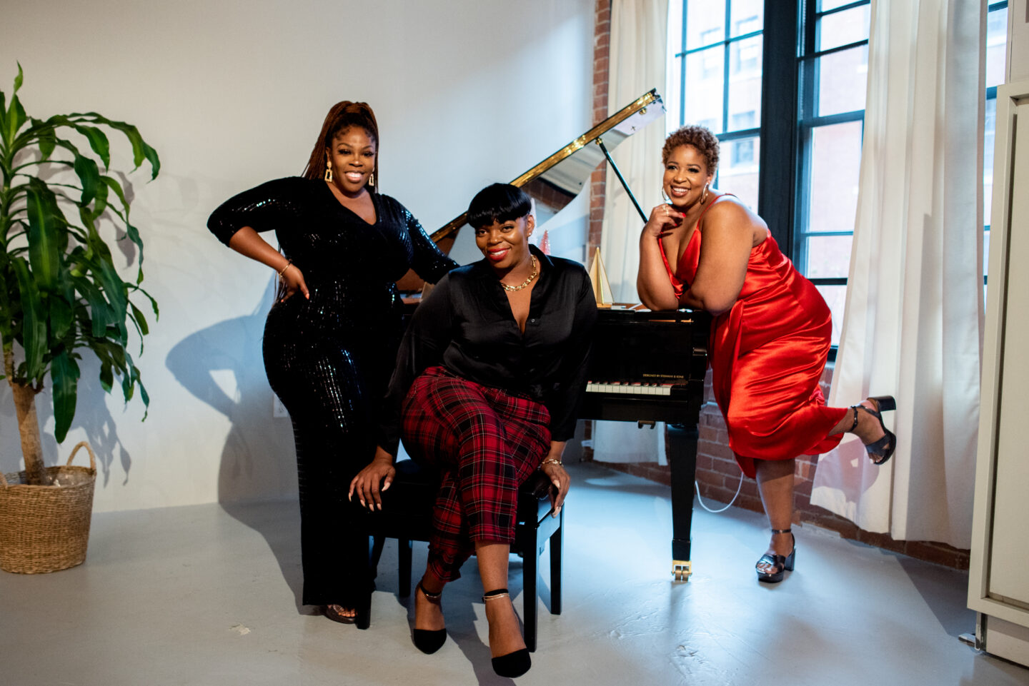 Chardline wearing plus size holiday style from lane bryant