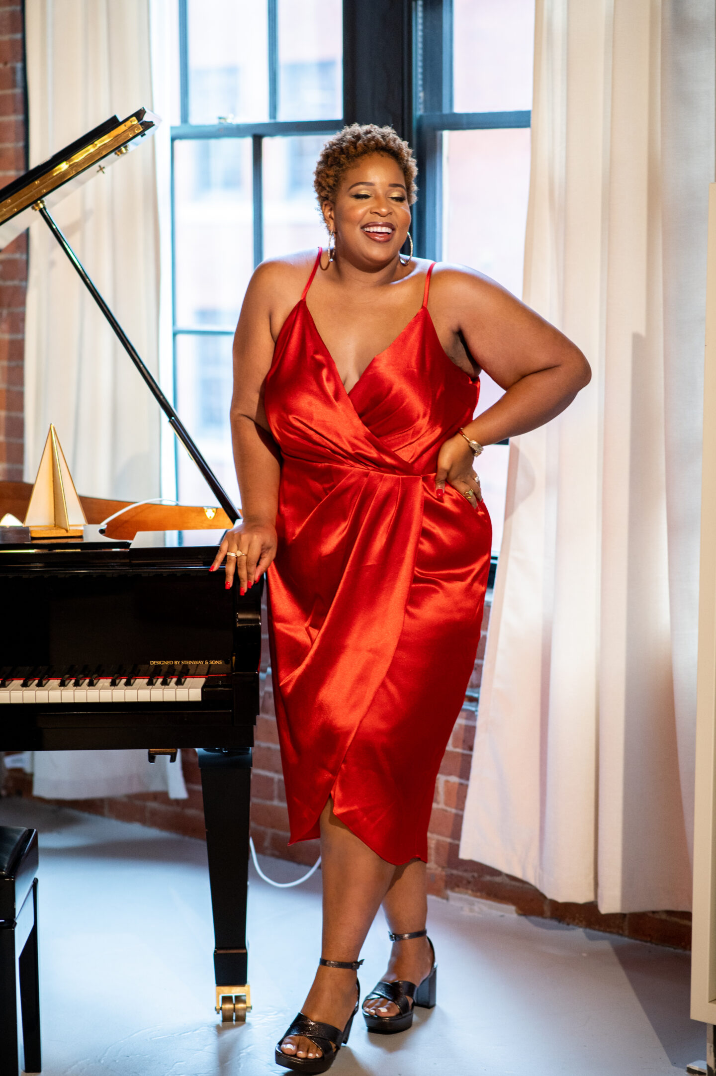 Chardline wearing plus size holiday style from lane bryant