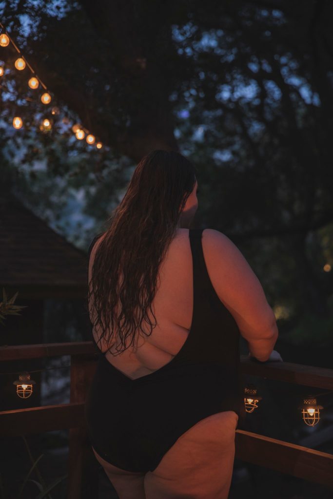 plus size backless swimsuit