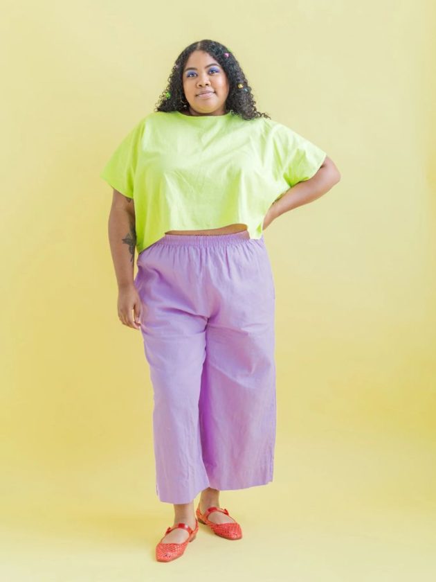 Lilac linen trousers in plus sizes
