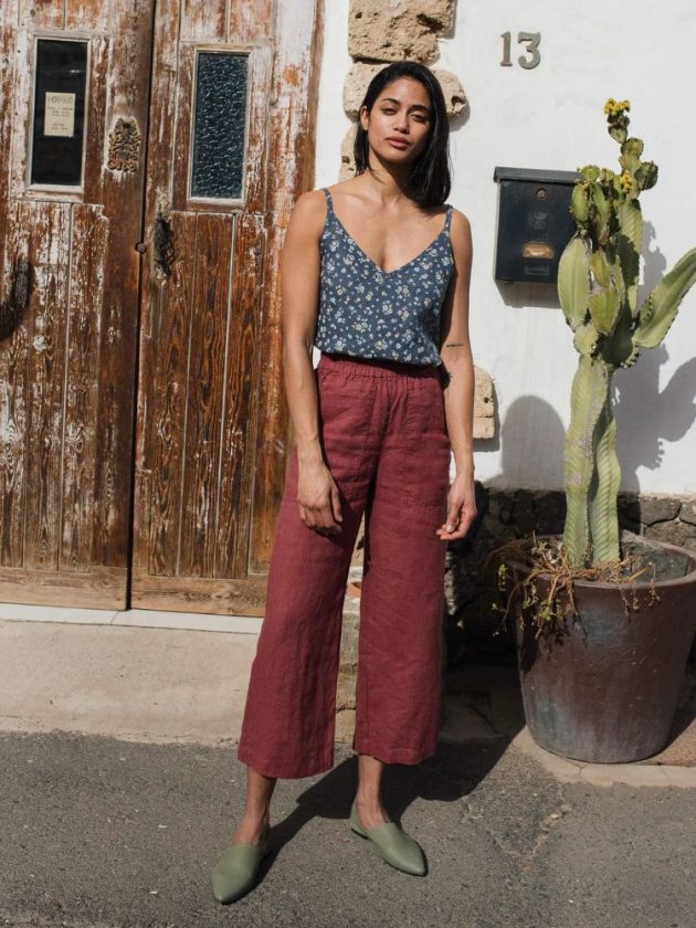 Red 100% linen trousers